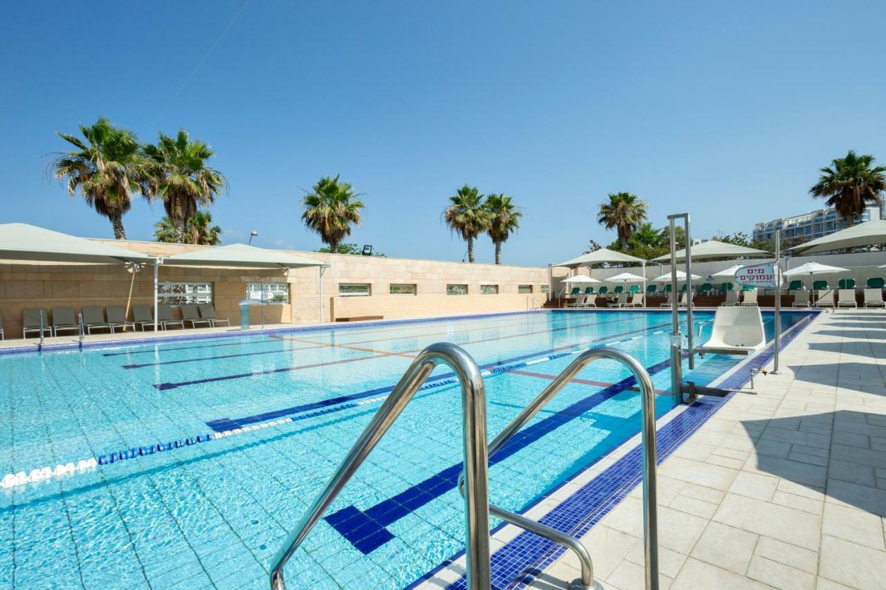Aparthotel Okeanos On The Beach Herzliya Экстерьер фото