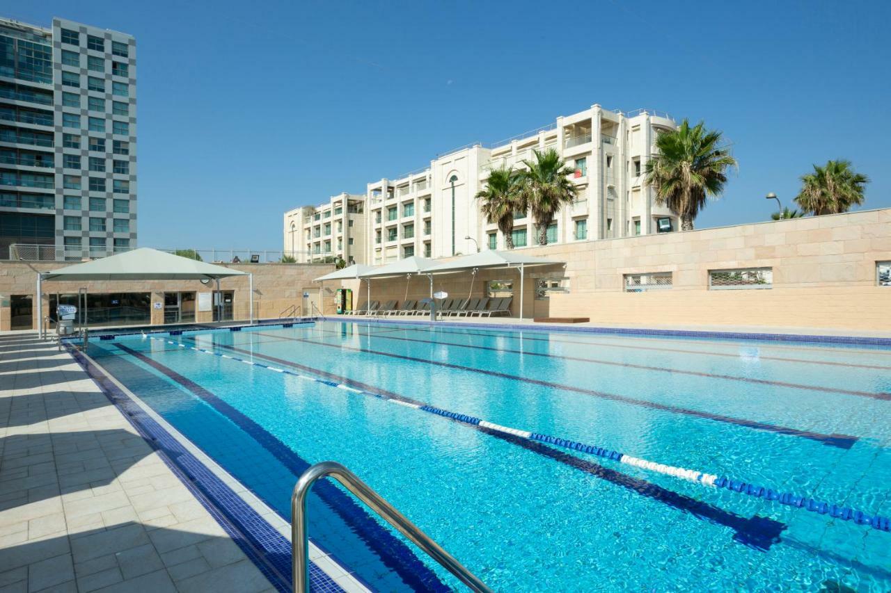 Aparthotel Okeanos On The Beach Herzliya Экстерьер фото