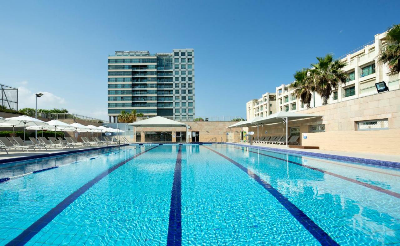 Aparthotel Okeanos On The Beach Herzliya Экстерьер фото